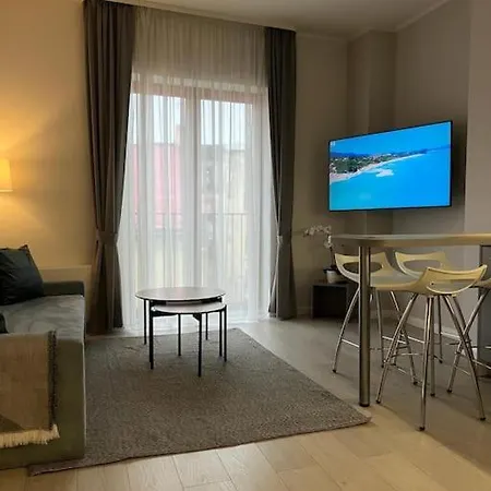 Old Town Cozy With Free Underground Parking Apartment *